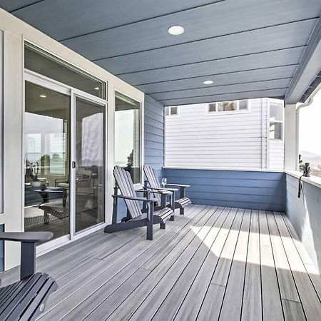 Modern Oregon Retreat W/ Deck, Hot Tub, Ocean View Depoe Bay Dış mekan fotoğraf